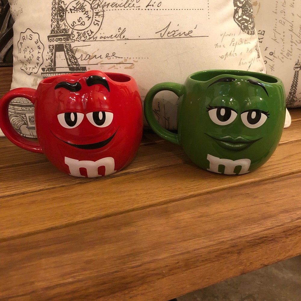 M&M Mug Set